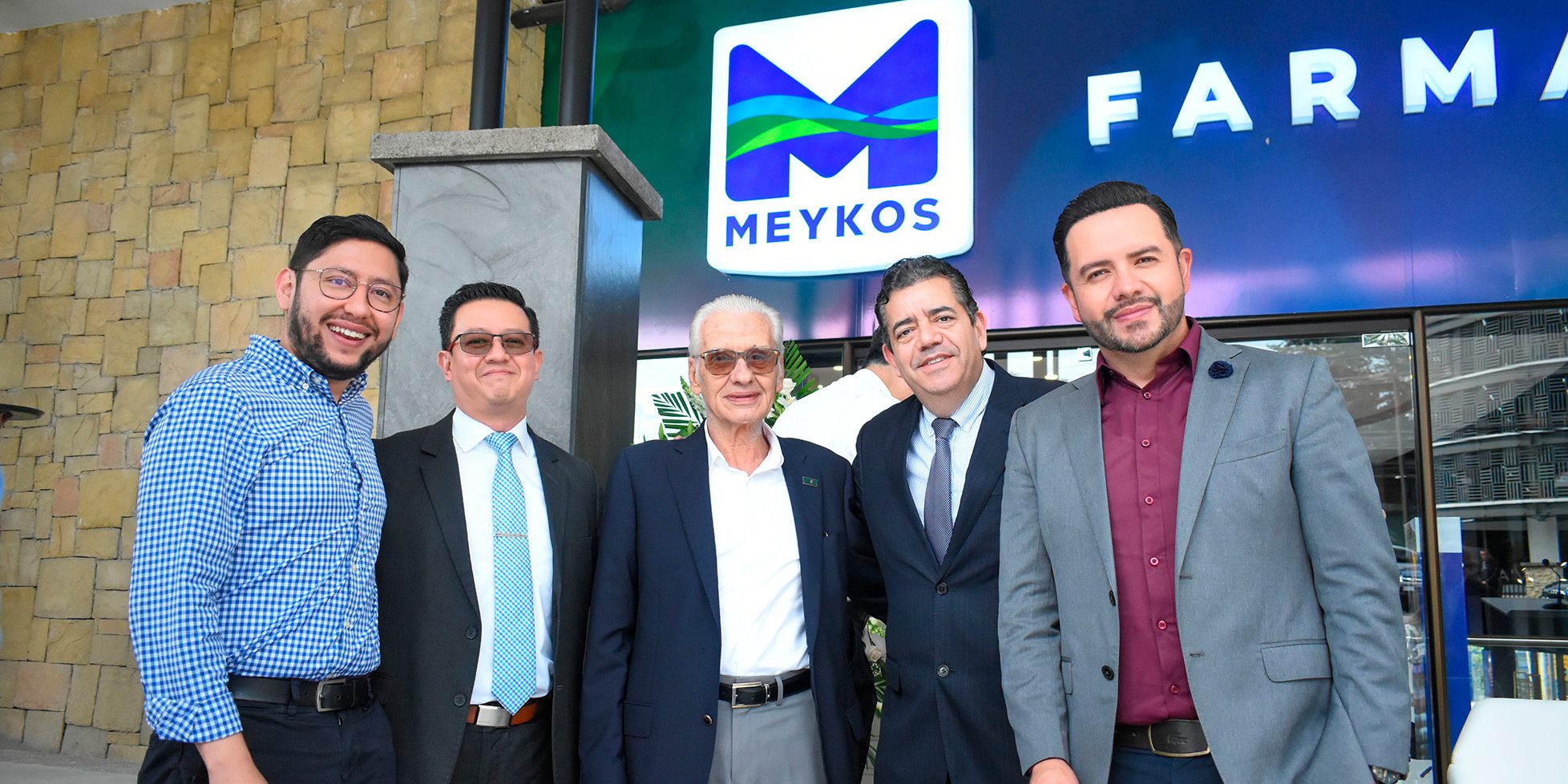 Luminova Pharma Group Meykos Muxbal Luminova Pharma Group Meykos Muxbal